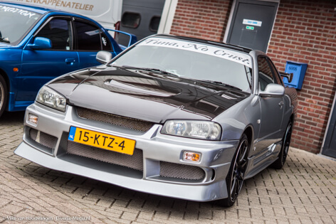 15-KTZ-4: NISSAN SKYLINE uit 1997