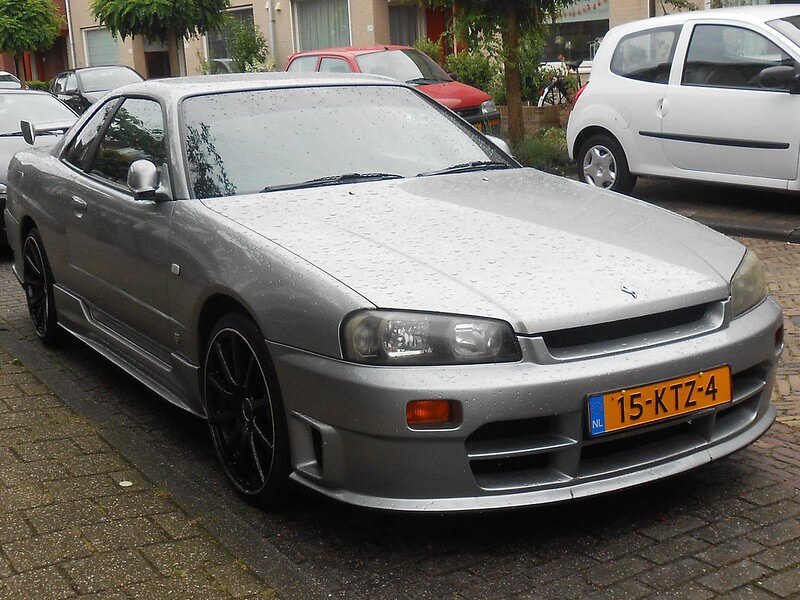 15-KTZ-4: NISSAN SKYLINE uit 1997