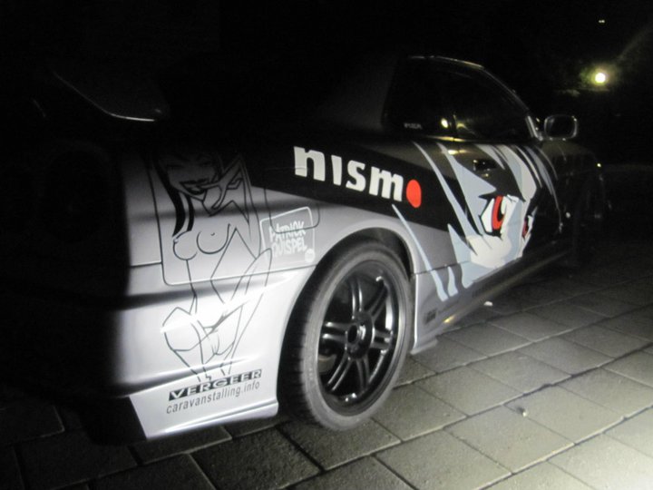 29-JDZ-1: NISSAN COUPE uit 1999