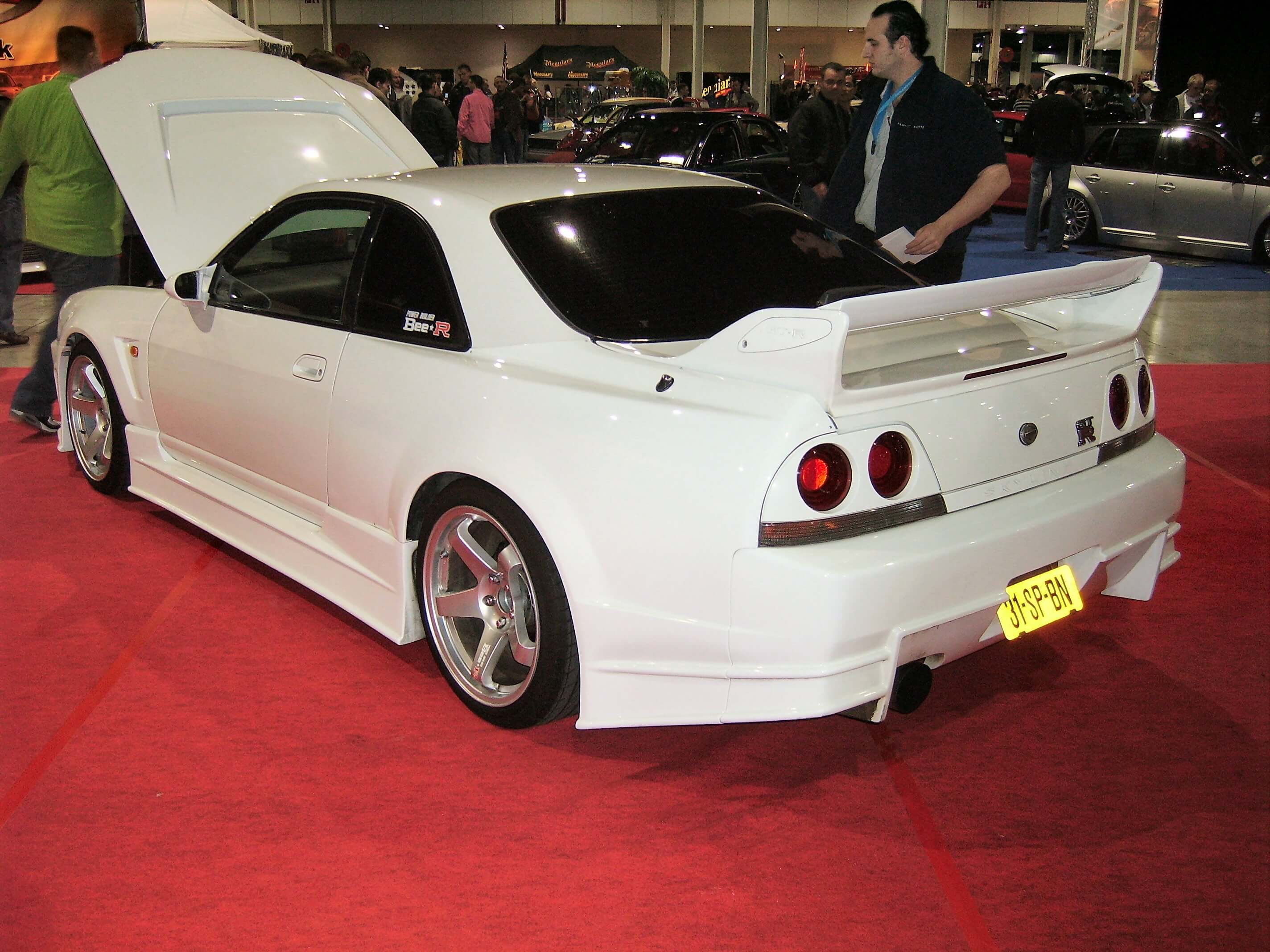 31-SP-BN: NISSAN SKYLINE R33 uit 1995