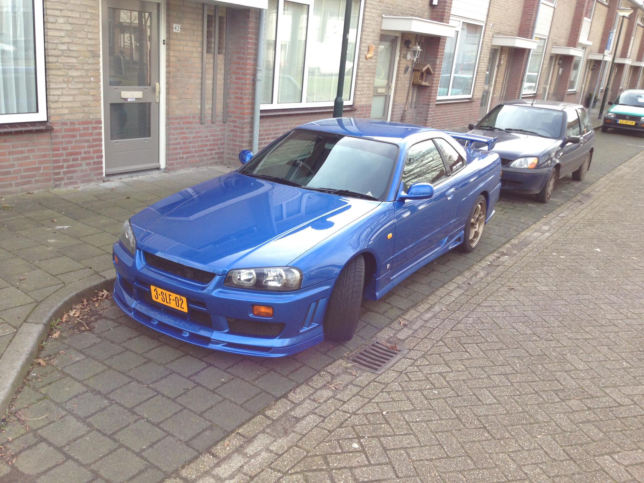 3-SLF-02: NISSAN SKYLINE GT uit 1999