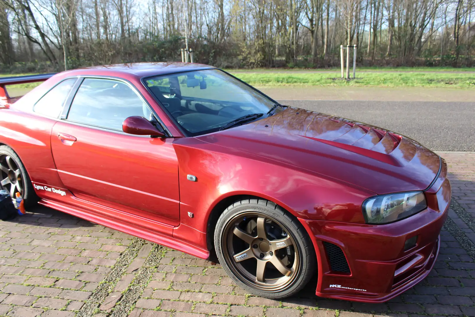 43-TZ-LJ: NISSAN SKYLINE R34-GTR V-SPEC uit 2001