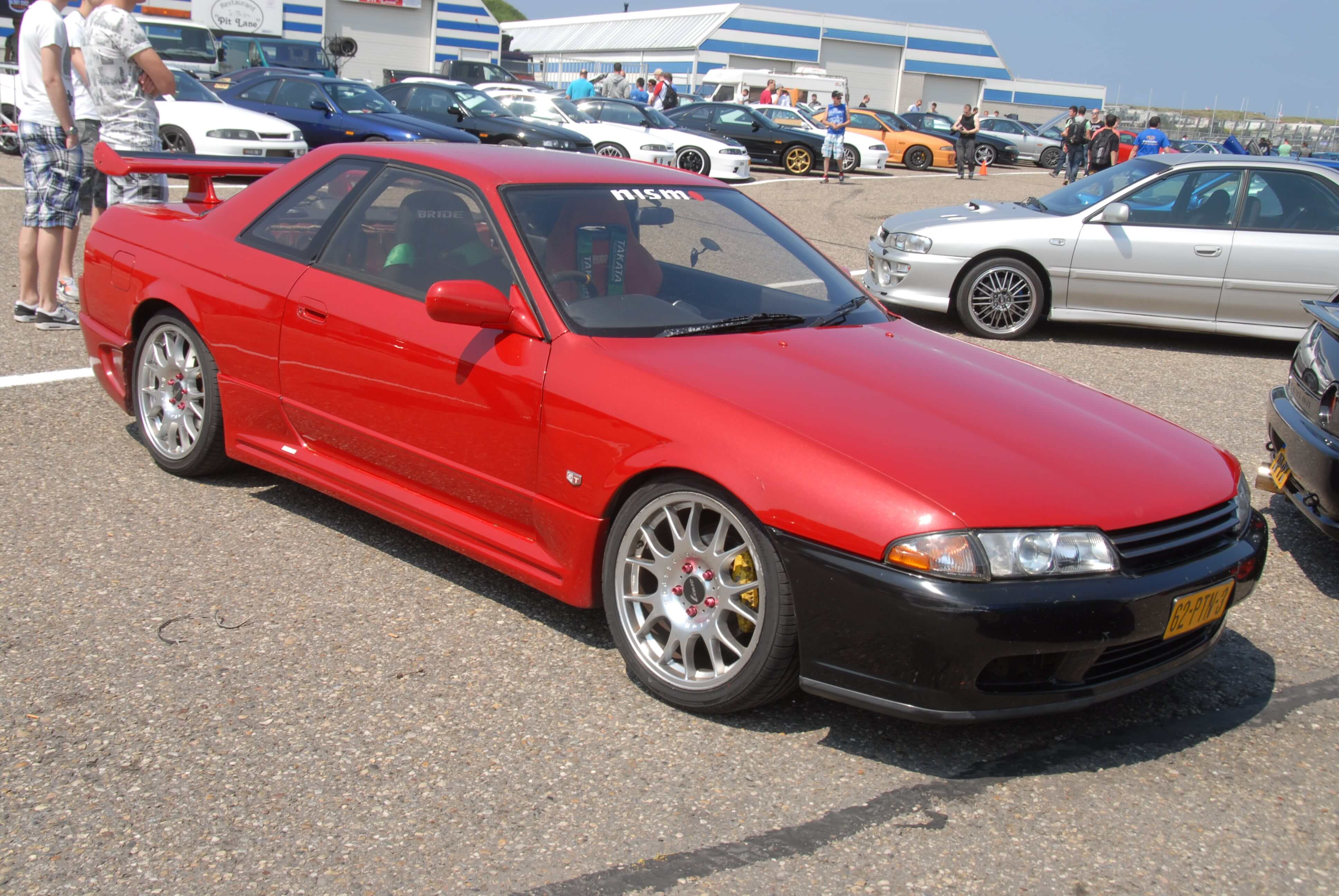 62-PTN-3: NISSAN SKYLINE uit 1991