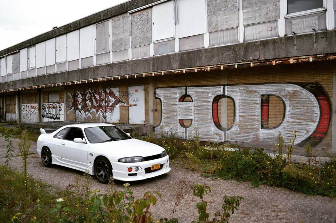 66-LVL-2: NISSAN SKYLINE uit 1997