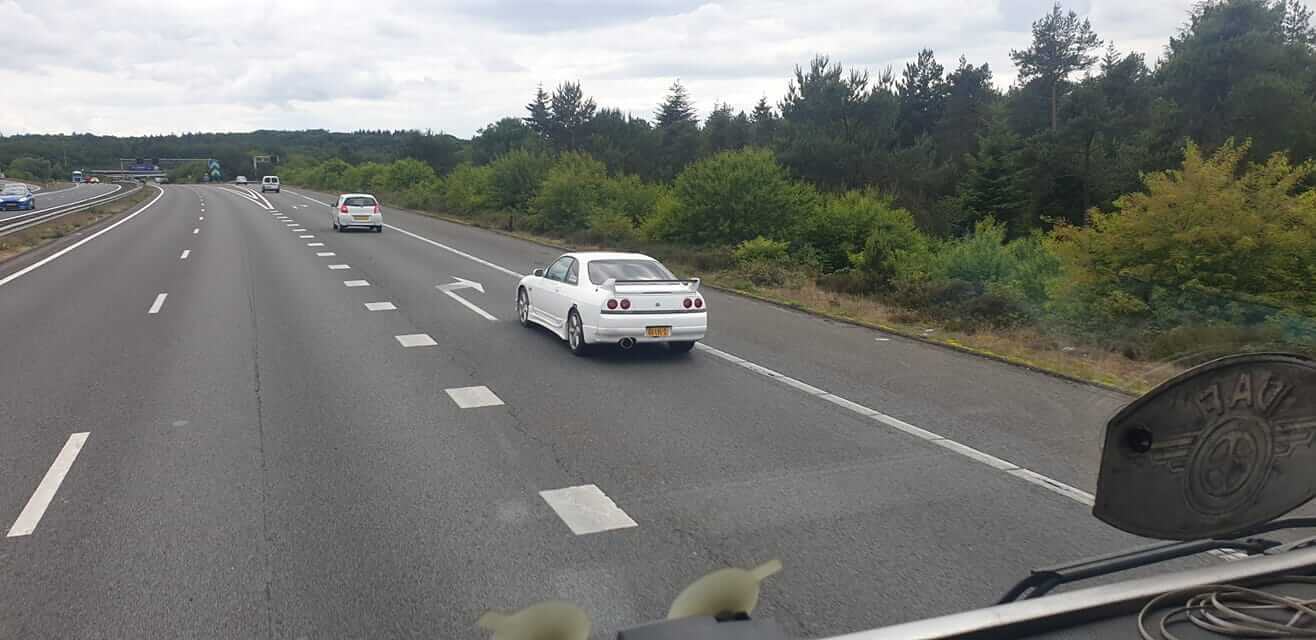 66-LVL-2: NISSAN SKYLINE uit 1997