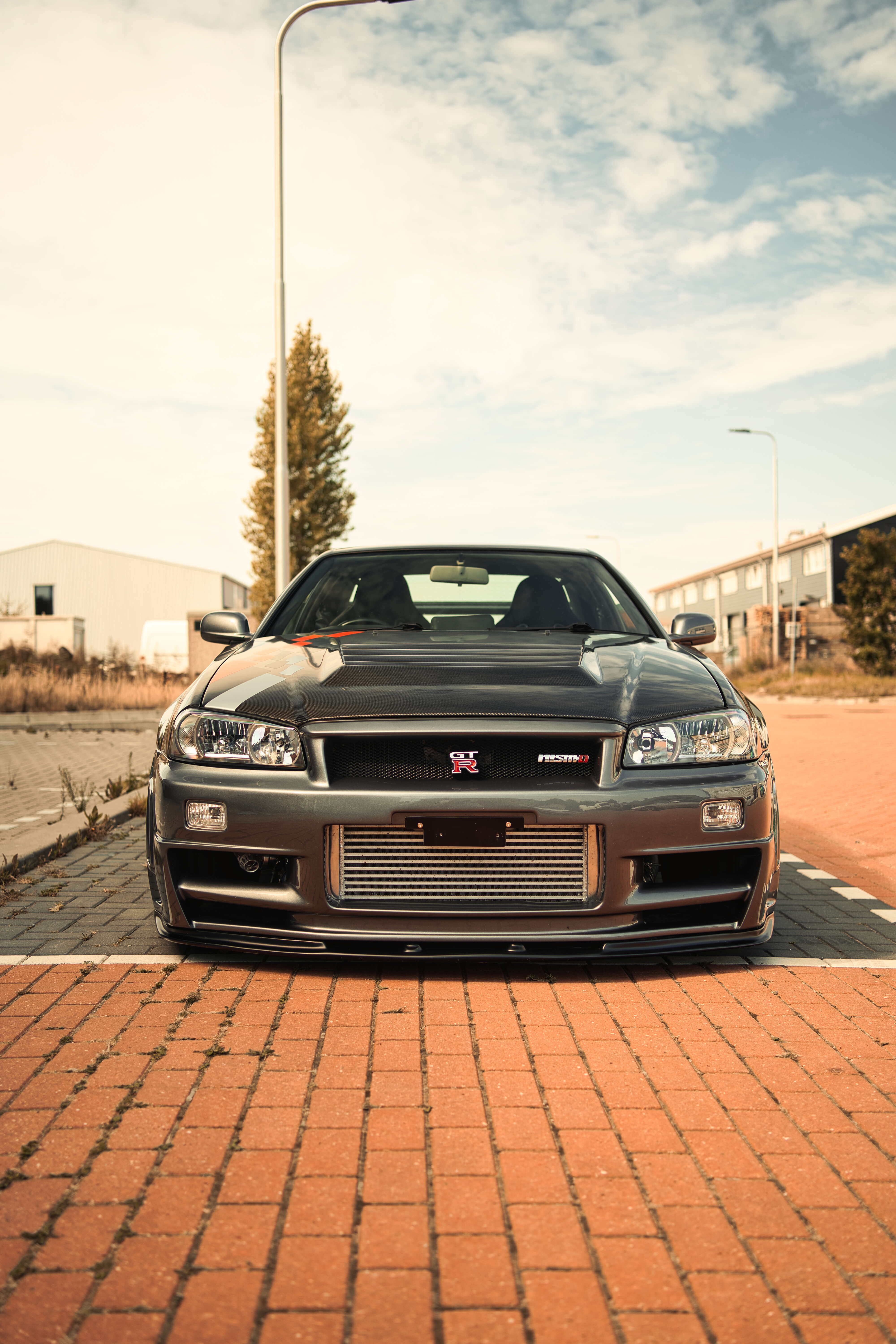 85-GRT-3: NISSAN SKYLINE uit 1998