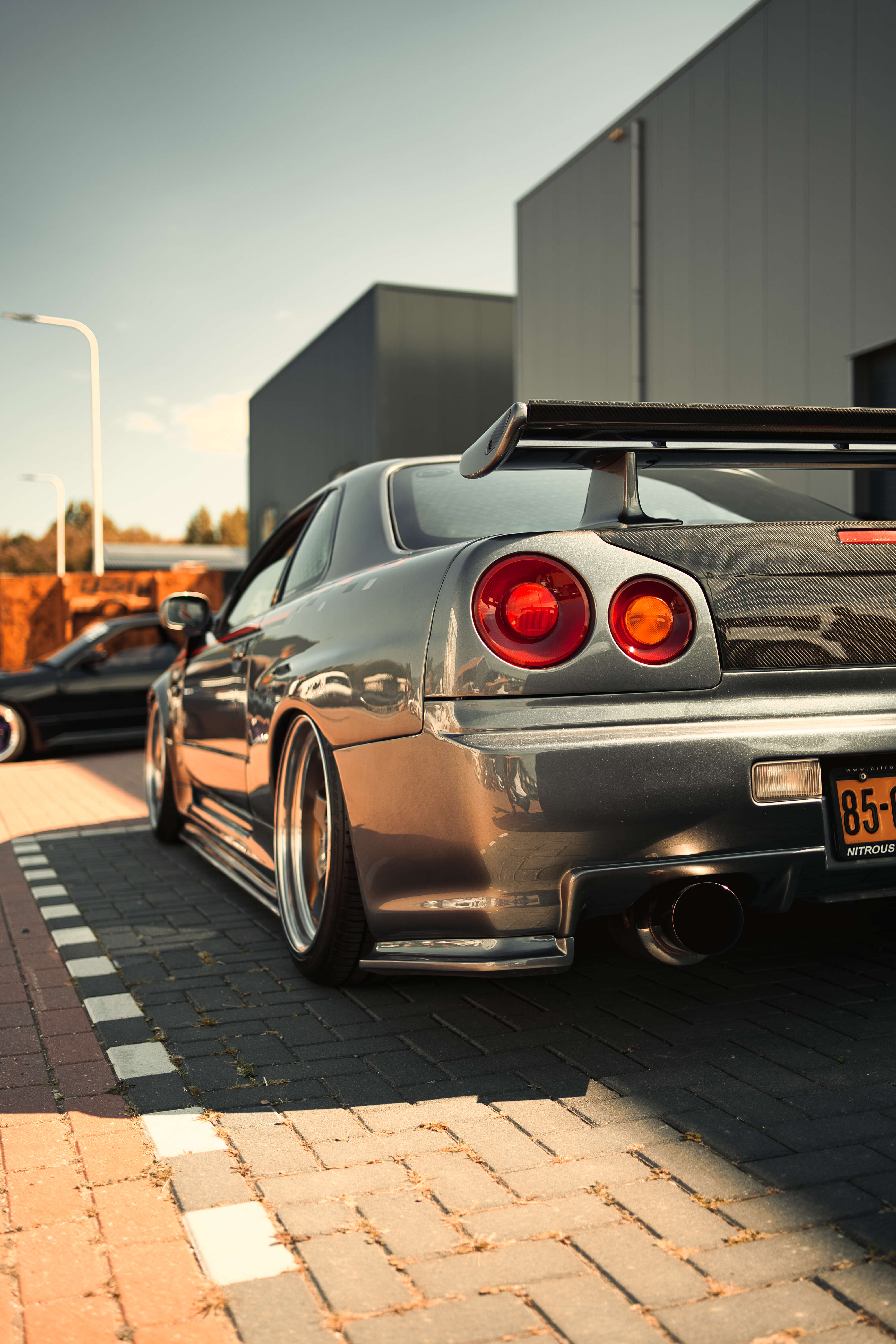 85-GRT-3: NISSAN SKYLINE uit 1998