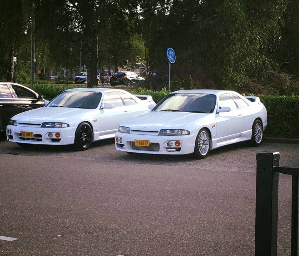 9-KDJ-82: NISSAN SKYLINE uit 1997