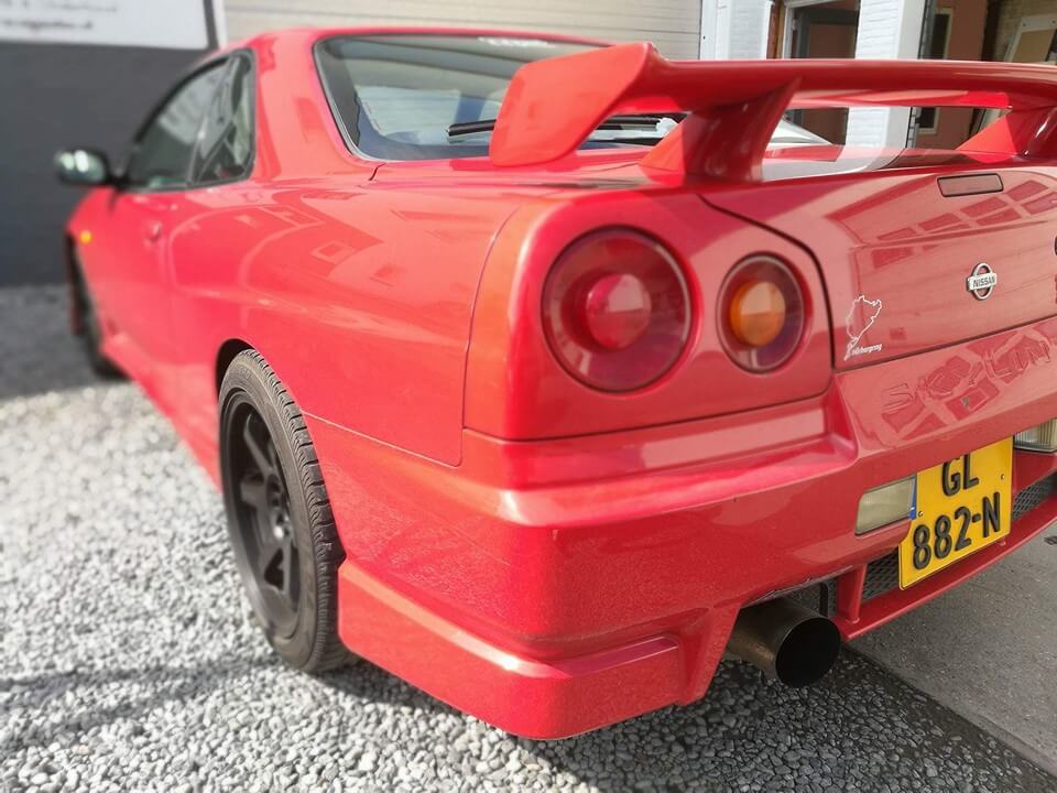 GL-882-N: NISSAN SKYLINE uit 1998