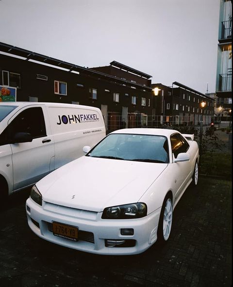 J-764-VB: NISSAN SKYLINE GT-T uit 1999