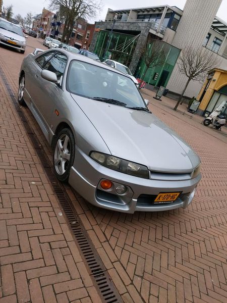 K-170-HG: NISSAN SKYLINE uit 1996