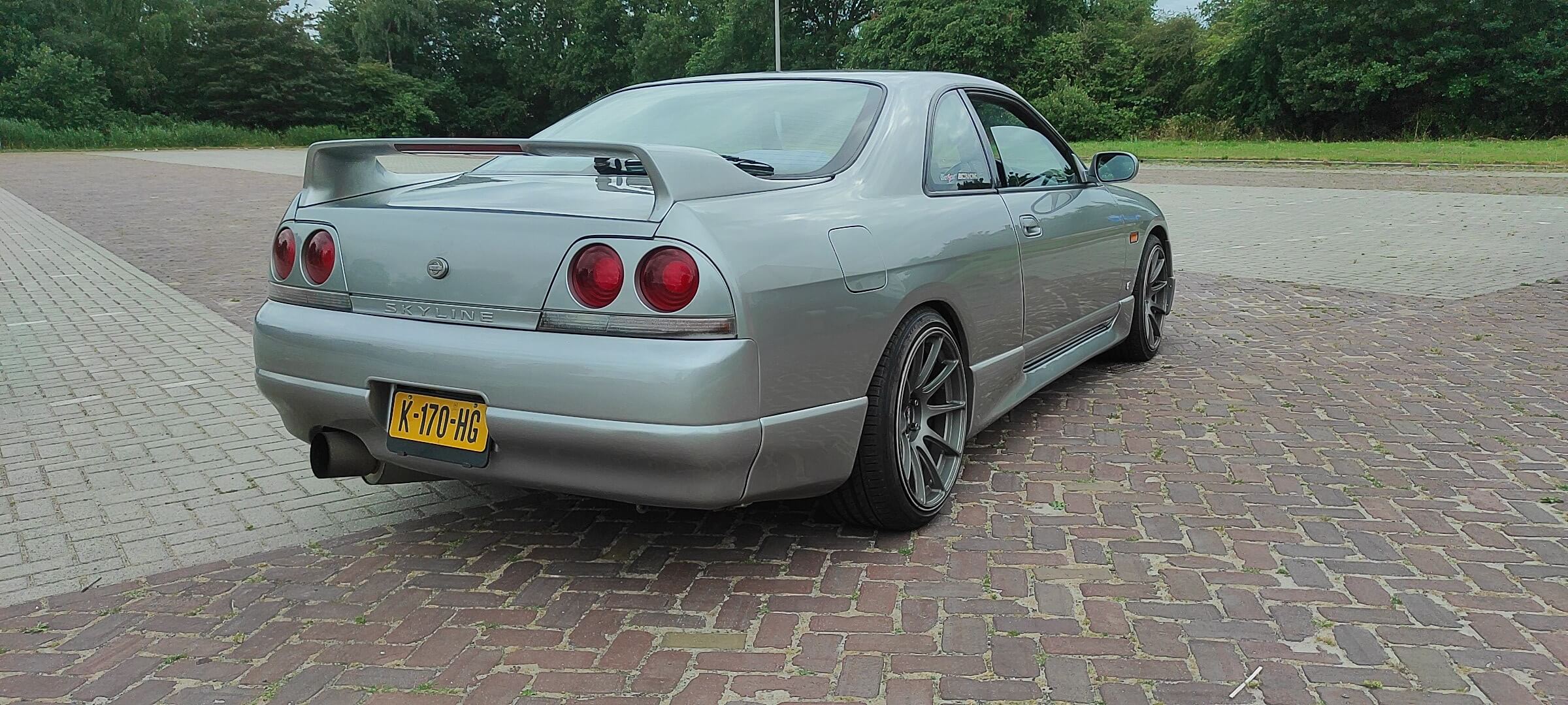 K-170-HG: NISSAN SKYLINE uit 1996