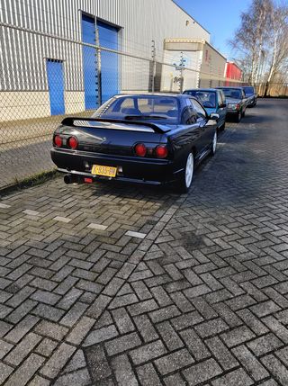 K-935-BH: NISSAN SKYLINE uit 1991