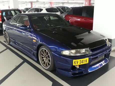 KV-341-K: NISSAN SKYLINE uit 1998