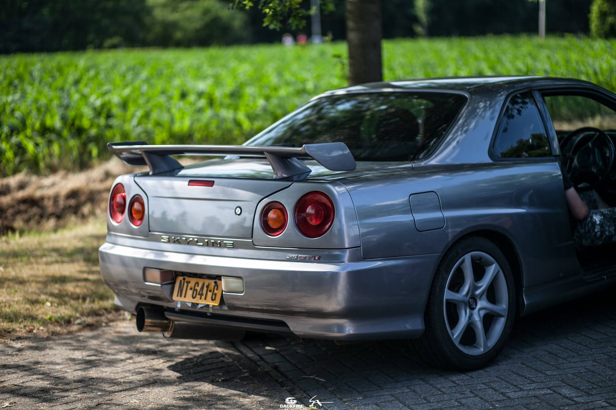 NT-641-G: NISSAN NISSAN SKYLINE GTT uit 1999