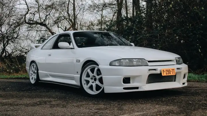 P-290-TT: NISSAN NISSAN SKYLINE uit 1996