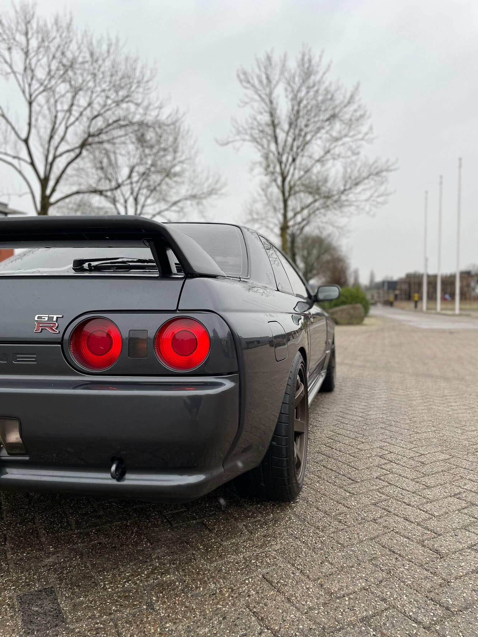 R-653-PG: NISSAN GTR uit 1989