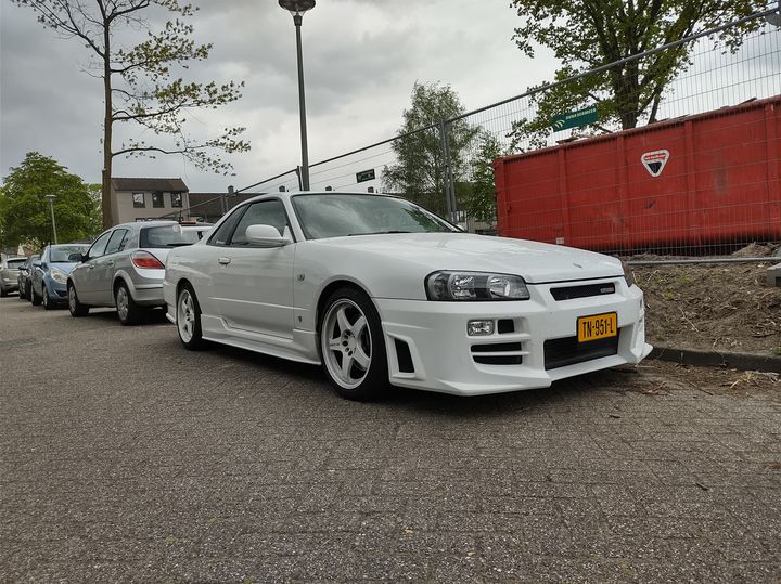 TN-951-L: NISSAN SKYLINE GT-T uit 1999