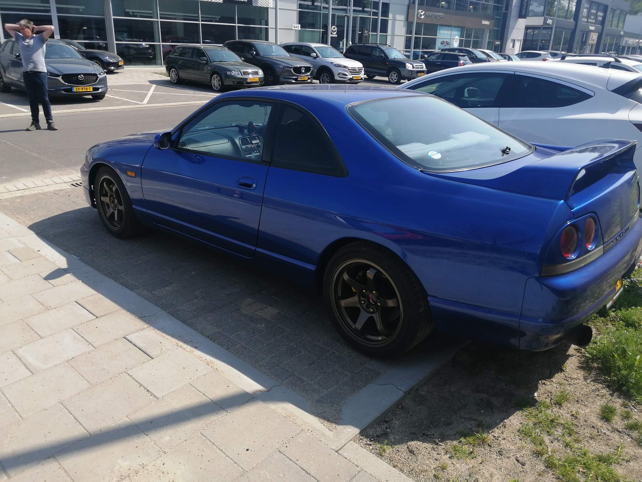 TS-882-P: NISSAN SKYLINE uit 1996