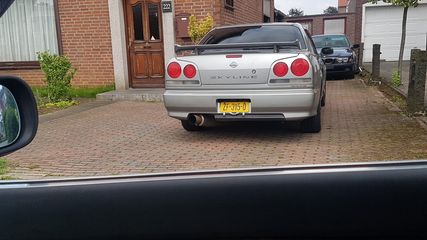 ZF-315-D: NISSAN SKYLINE uit 1998