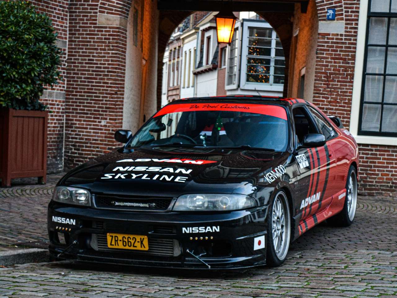 ZR-662-K: NISSAN SKYLINE uit 1993