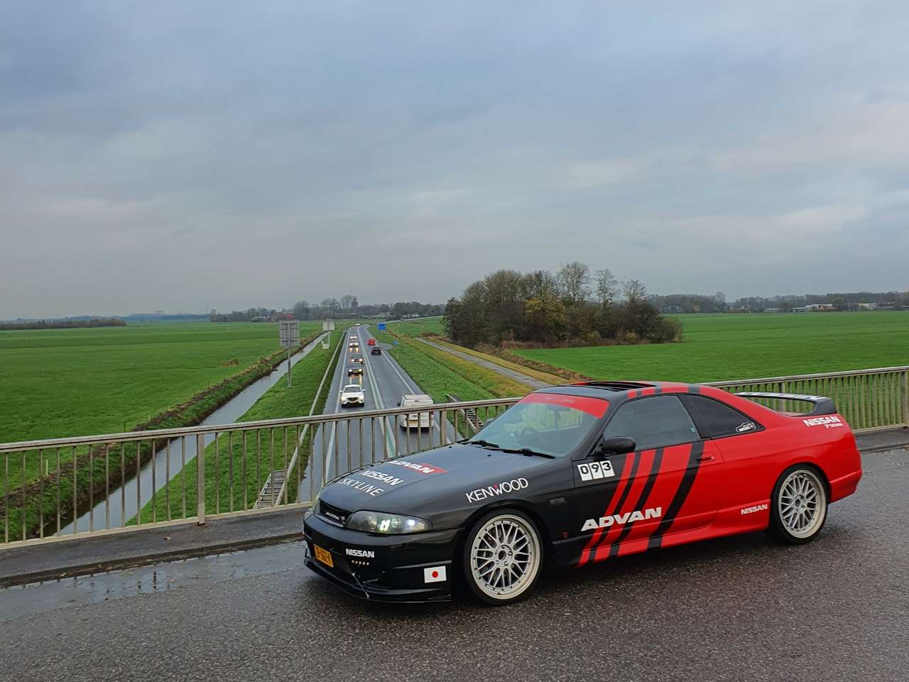 ZR-662-K: NISSAN SKYLINE uit 1993